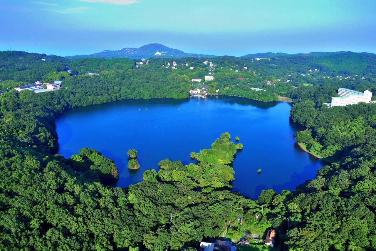lake